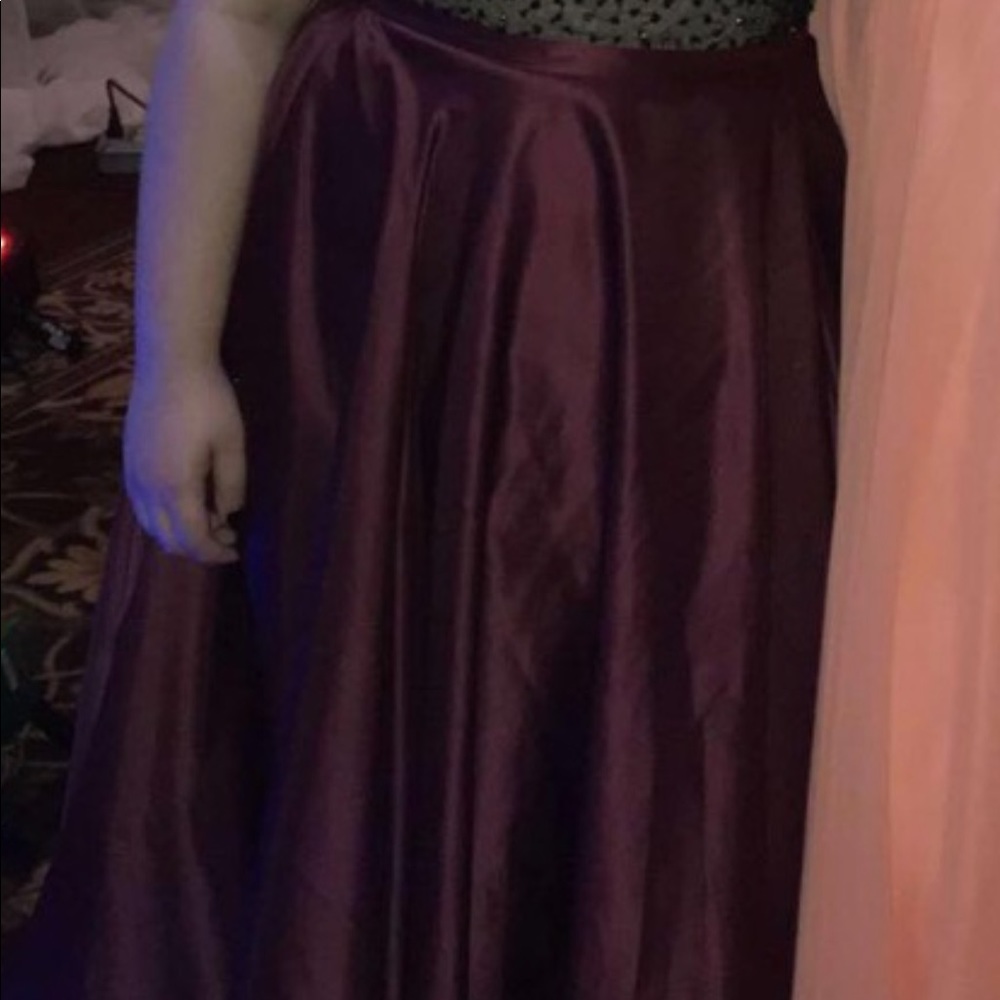 Prom Dress - Picture 4 of 5